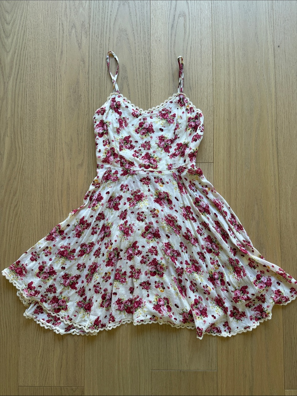 Floral Spaghetti-Strap Mini Dress in White and Pink